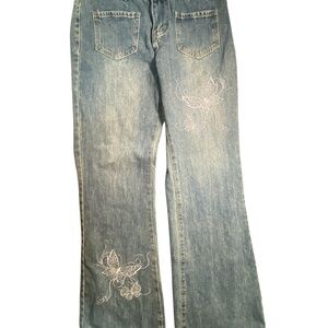 ROMWE Denim Flare Jeans with Butterfly Embroidery